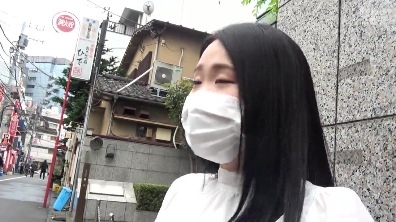 HODV-21769 会社をサボって人妻不倫 裏渋谷でナンパした人妻さんと昼からラブホ 副業目的で撮影して小遣 / Embed Player