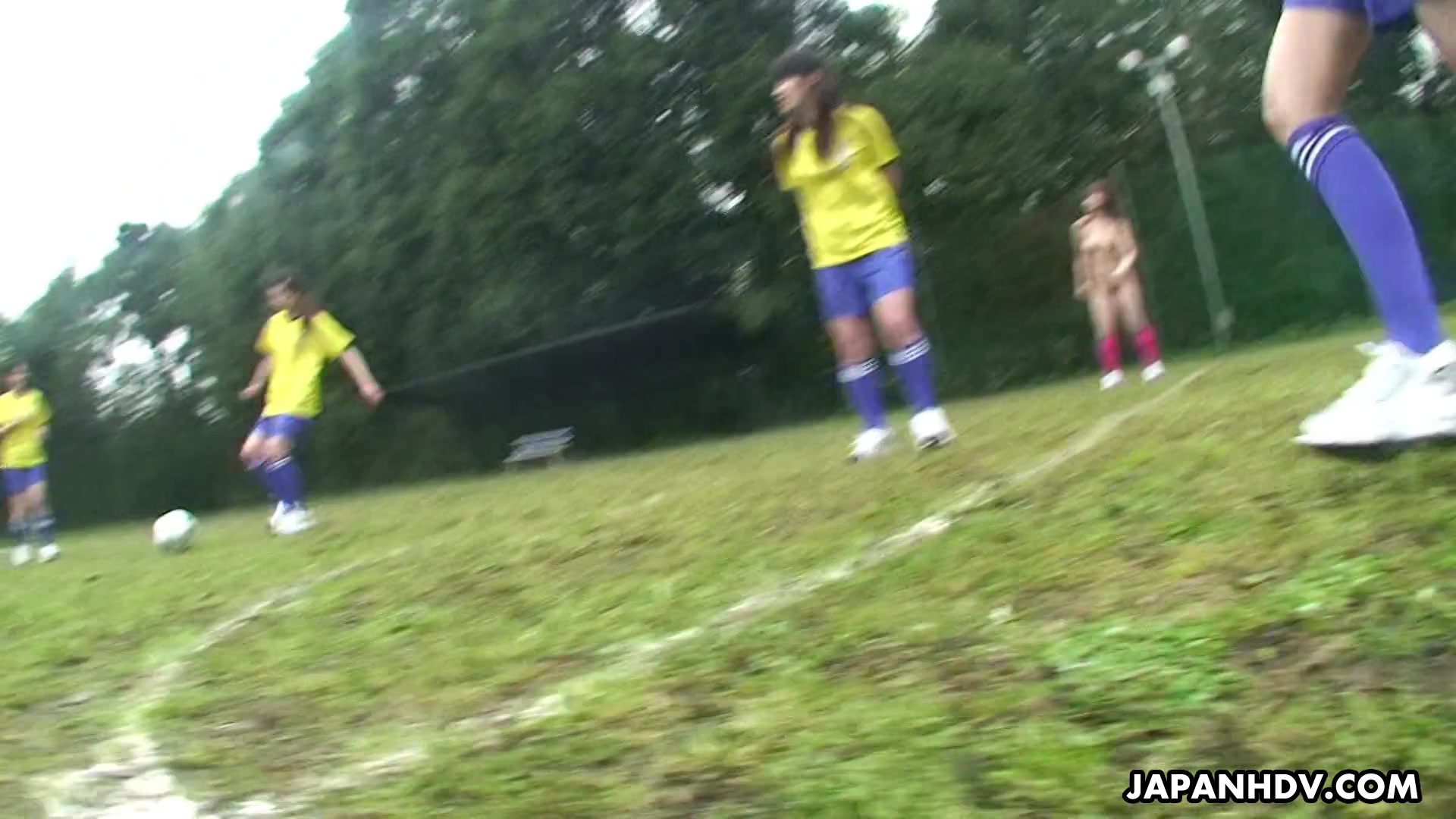 JapanHDV - Naked Soccer Cup scene3 / Embed Player